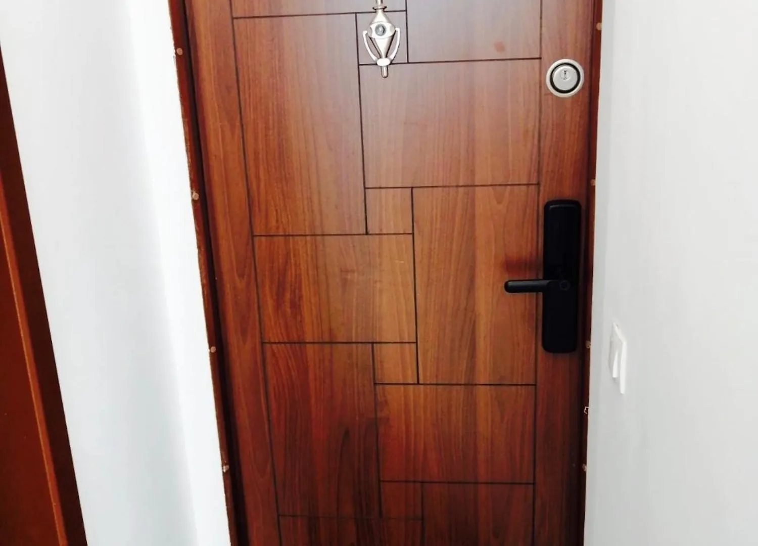 Astell Superior Studio Burgas