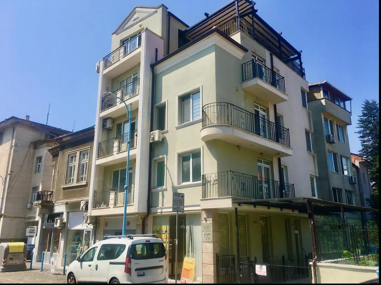 Apartment Astell Superior Studio Burgas